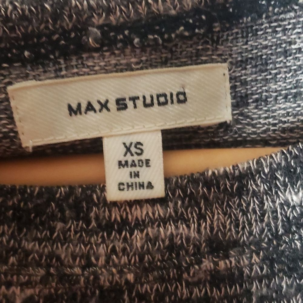 Max Studio Dress - Picture 2 of 4